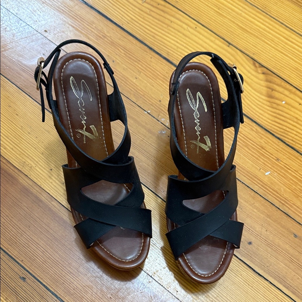 Seven7 Black Strappy Sandals